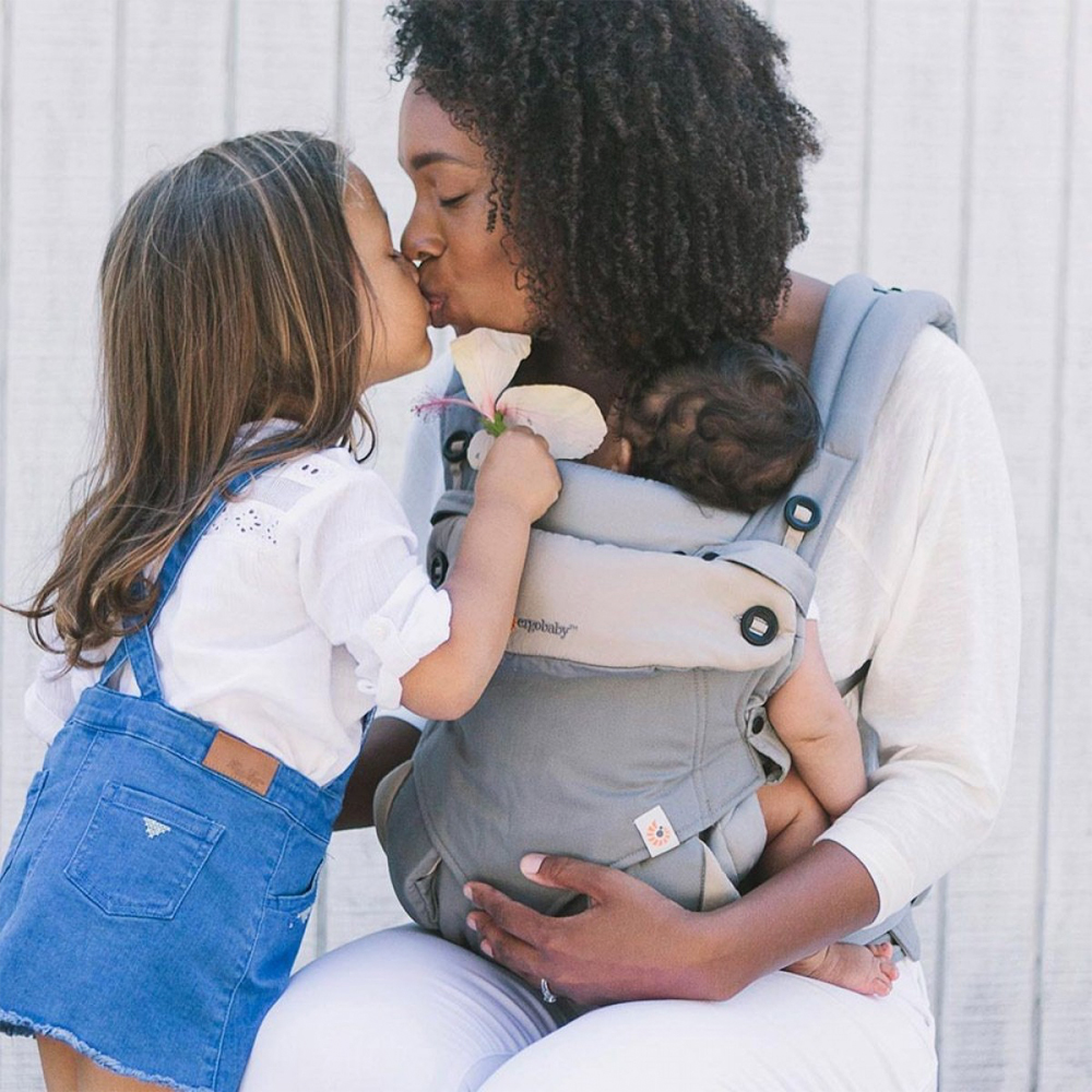 Ergobaby 360 deals grey taupe