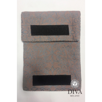 Накладки для сосания к эрго-рюкзаку, Diva Cacao