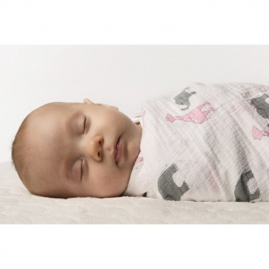 Пеленка детская тонкая SwaddleDesigns Маркизет SC Giraffe/Elephant