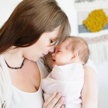 Пеленка-кокон для новорожденных Ergobaby Swaddler, Lilac