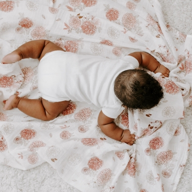 Муслиновая пеленка для новорожденных Aden Anais, Dahlias