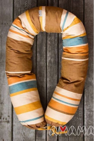 Подушка для беременных и кормящих "Путешественница", коричневый