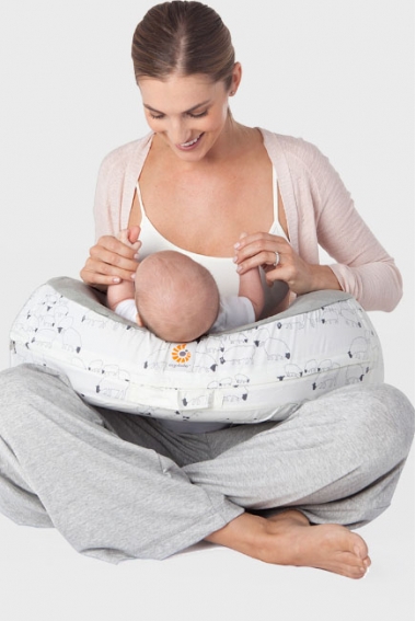Подушка для кормления ребенка Ergobaby Nursing Pillow - Sheep