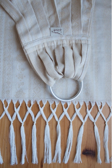 Слинг с кольцами с шелком и шерстью Карауш, Adel Baked Milk с бахромой