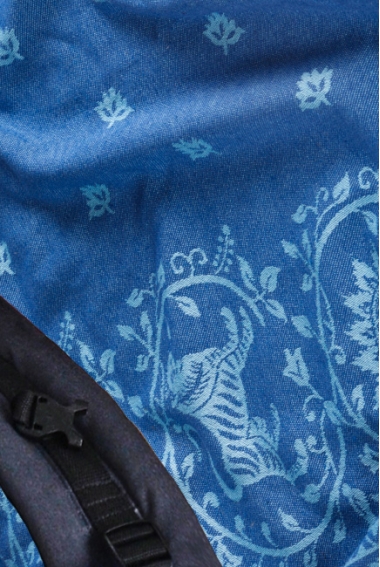 Эрго-рюкзак Diva Milano Barocco Lions Zaffiro, Simple One!