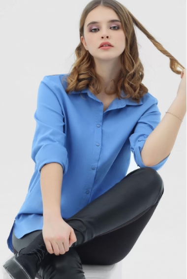 Рубашка для кормящих и беременных из блузочной ткани, голубая