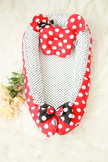 Гнездышко для новорожденных Babynest Minnie red dots